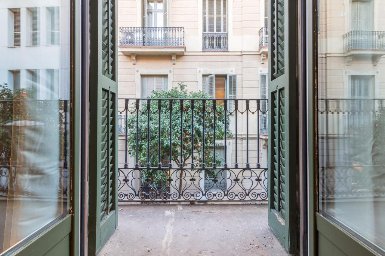 Key Paseo De Gracia Gaudi Y Miro Apartment Barcelona Exterior photo